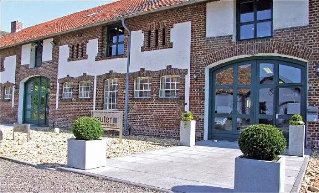 Bild: Festival für die Sinne: Reuter Badshop veranstaltet 1. Hof-Fest