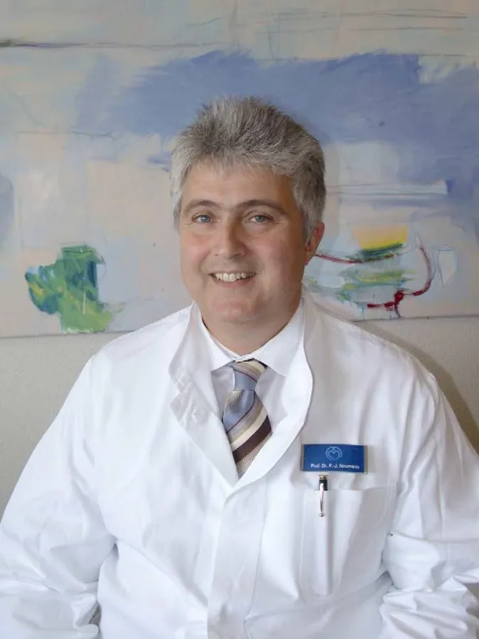 Prof. Dr. Franz-Josef Neumann, Geschäftsführender Ärztlicher Direktor