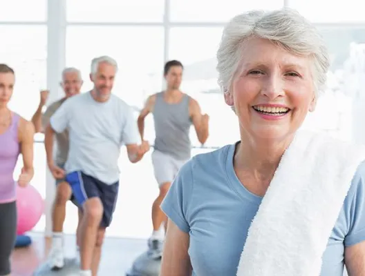 Bild: Aktiv leben nach Krebs (ALNK) mit der Fitness Oase Wörth