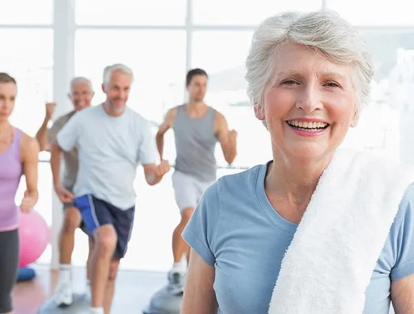 Bild: Aktiv leben nach Krebs (ALNK) mit der Fitness Oase Wörth