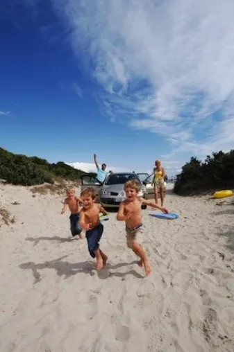 Bild: Preissteigerungen erwartet: Sunny Cars rät Urlaubern ?in 2012 zur frühzeitigen Mietwagen-Buchung für Spanien