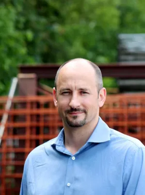 Bild: Bauunternehmung Verfuß aus Hemer baut Büro in Köln aus