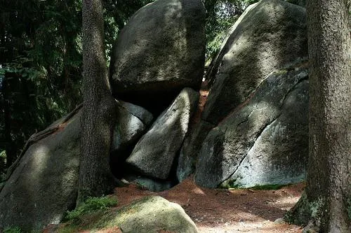 Bild: Stein auf Stein: "Stoned" im Fichtelgebirge