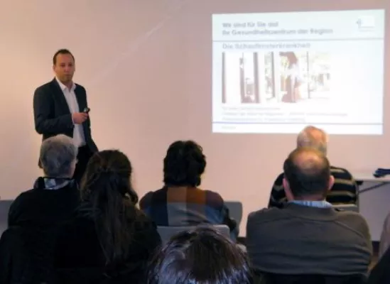 Bild: Erfolgreicher Infoabend der Volkshochschule Saarburg und dem Kreiskrankenhaus St. Franziskus Saarburg