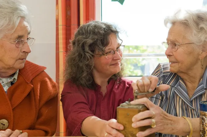 AWO-Altenzentrum Homberg nimmt seinen Betrieb auf Bild: AWO-Altenzentrum Homberg nimmt seinen Betrieb auf
