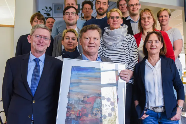 WEDDERHOFF IT feiert silbernes Firmenjubiläum Bild: WEDDERHOFF IT feiert silbernes Firmenjubiläum