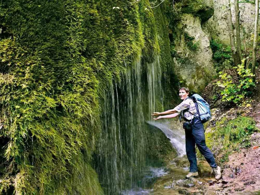 Wunderbar wanderbar: Der Eifelsteig. Foto: ideemedia