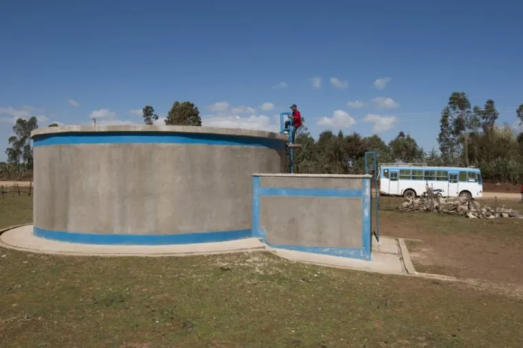 Stiftung Menschen für Menschen: Wasserversorgung für Kleinstadt errichtet Bild: Stiftung Menschen für Menschen: Wasserversorgung für Kleinstadt errichtet