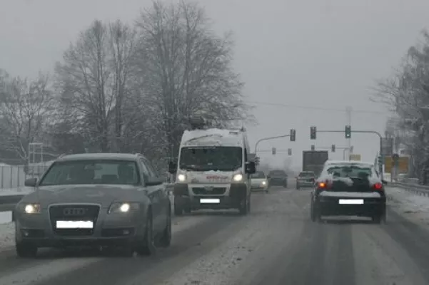 Bild: Ferienrückreiseverkehr sorgt für volle Autobahnen