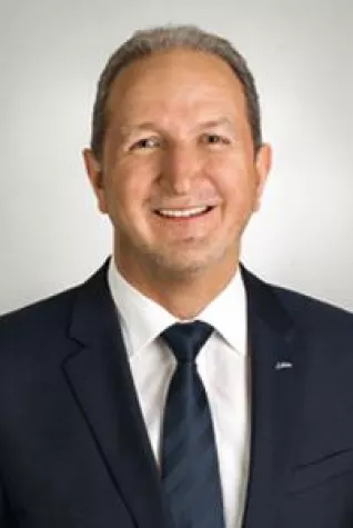 Bild: ZUFALL logistics group Detlef Hofmann wechselt in die Zentrale