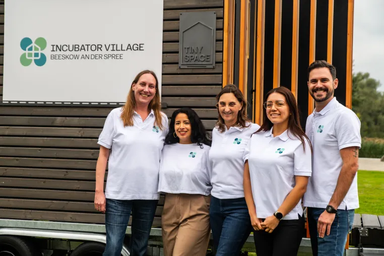Incubator Village Beeskow startet mit 20 Gründerfirmen ins erste Semester Bild: Incubator Village Beeskow startet mit 20 Gründerfirmen ins erste Semester