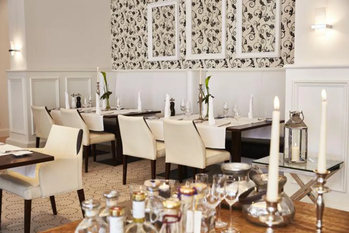 Neues Design: Fine Dining Restaurant Seaside