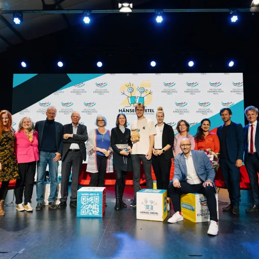 Deutscher Kinderschutzpreis für Krisenchat Bild: Deutscher Kinderschutzpreis für Krisenchat