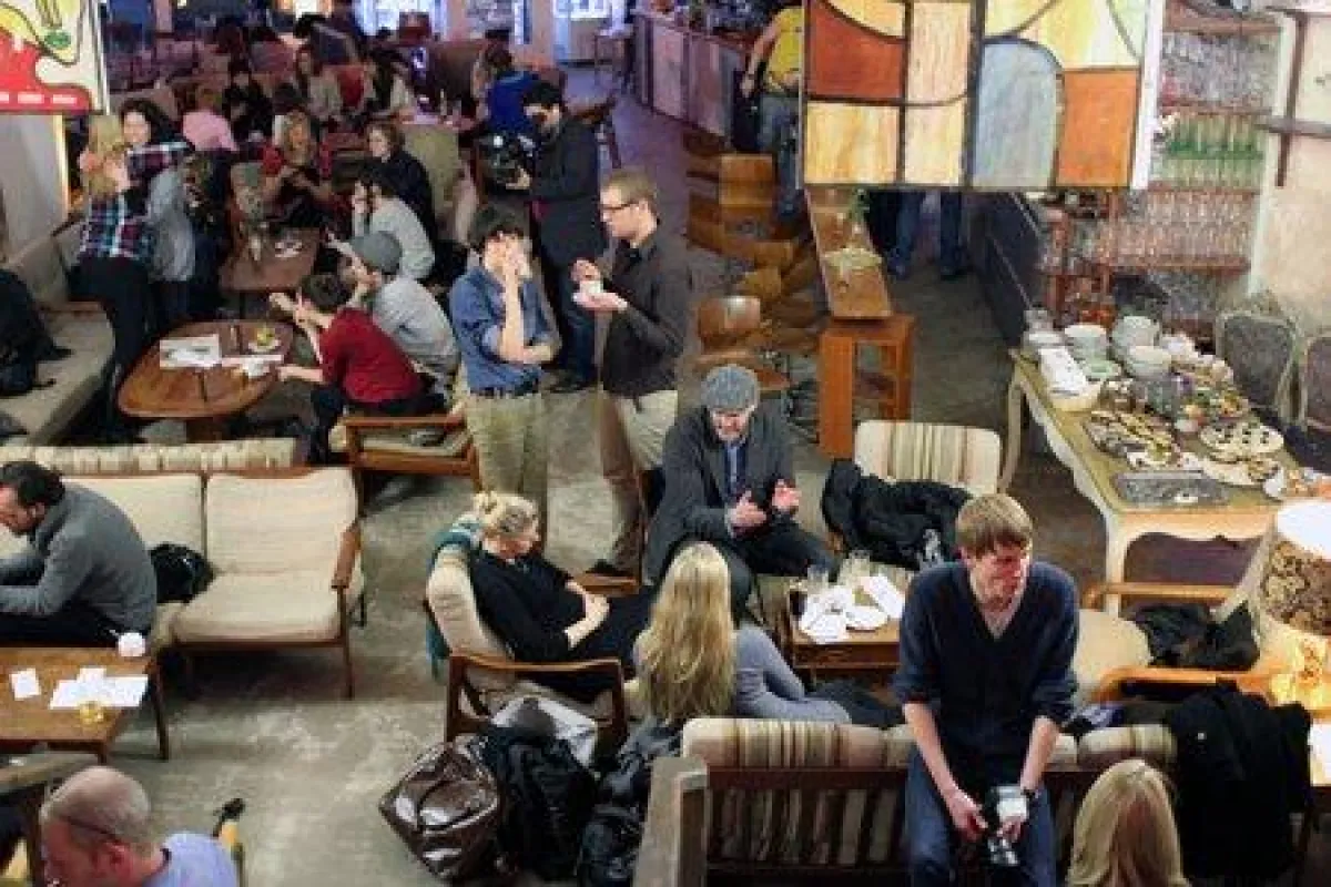 FashionBloggerCafé: Austausch unter Modebloggern in Berlin zur Fashion Week