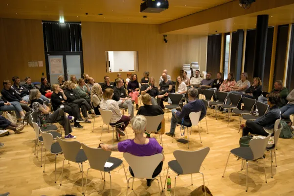 Bild: Wie duale Studien die Persönlichkeit prägen: Ilse Arlt Symposium 2025