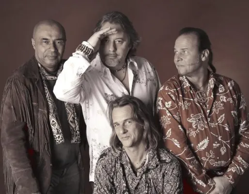 Bild: AUDITORIUM MINIMUM in der Filmbühne am Steinpatz am 22.10./20 Uhr mit den Acoustic Hippies