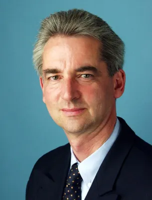 Bild: Professor Dr. Rainer Riedel zum Präsidenten der Rheinischen Fachhochschule Köln ernannt