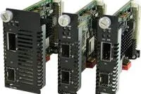 Perle erweitert 10 Gigabit Ethernet Medienkonvertermodul Portfolio Bild: Perle erweitert 10 Gigabit Ethernet Medienkonvertermodul Portfolio