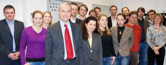 Bild: 10. Durchgang des Universitätslehrgangs „Immobilientreuhandwesen und Liegenschaftsmanagement“ eröffnet