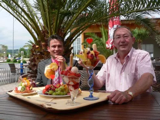 Bild: Eine genussreiche Sinfonie: Frozen Joghurt als erfrischender Sommertrend