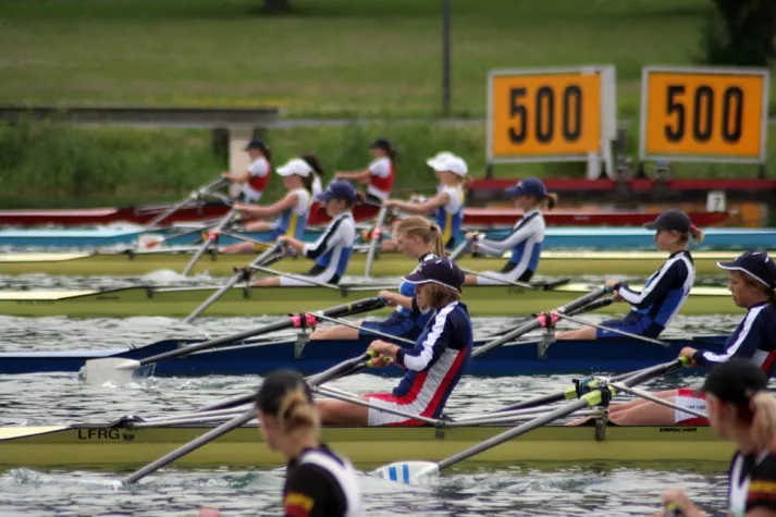 Bild: Deutschlands Junioren-Ruderer messen sich in Köln