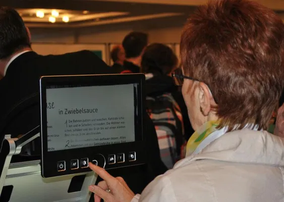 Bild: 12. SightCity: Europas größte Hilfsmittelmesse für Sehbehinderte und Blinde zieht über 4.000 Besucher an