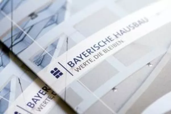 Bild: Zeichen & Wunder kreiert neue Dachmarke „Bayerische Hausbau“