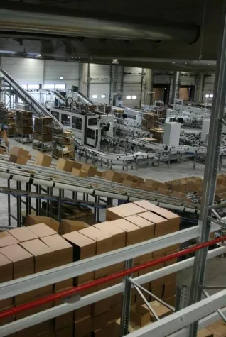 Bild: Erfolgreich handeln - Produktinformationssystem sichert Marktpositionen im Handel