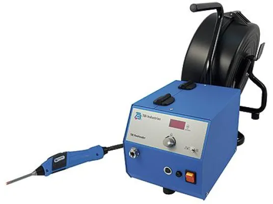 Bild: Der TBi PenFeeder - punktgenaue Schweißdraht-Zufuhr