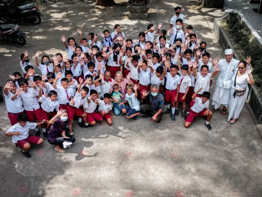 Bild: BLOOM Hilfsprojekt für Schulkinder in Indonesien 