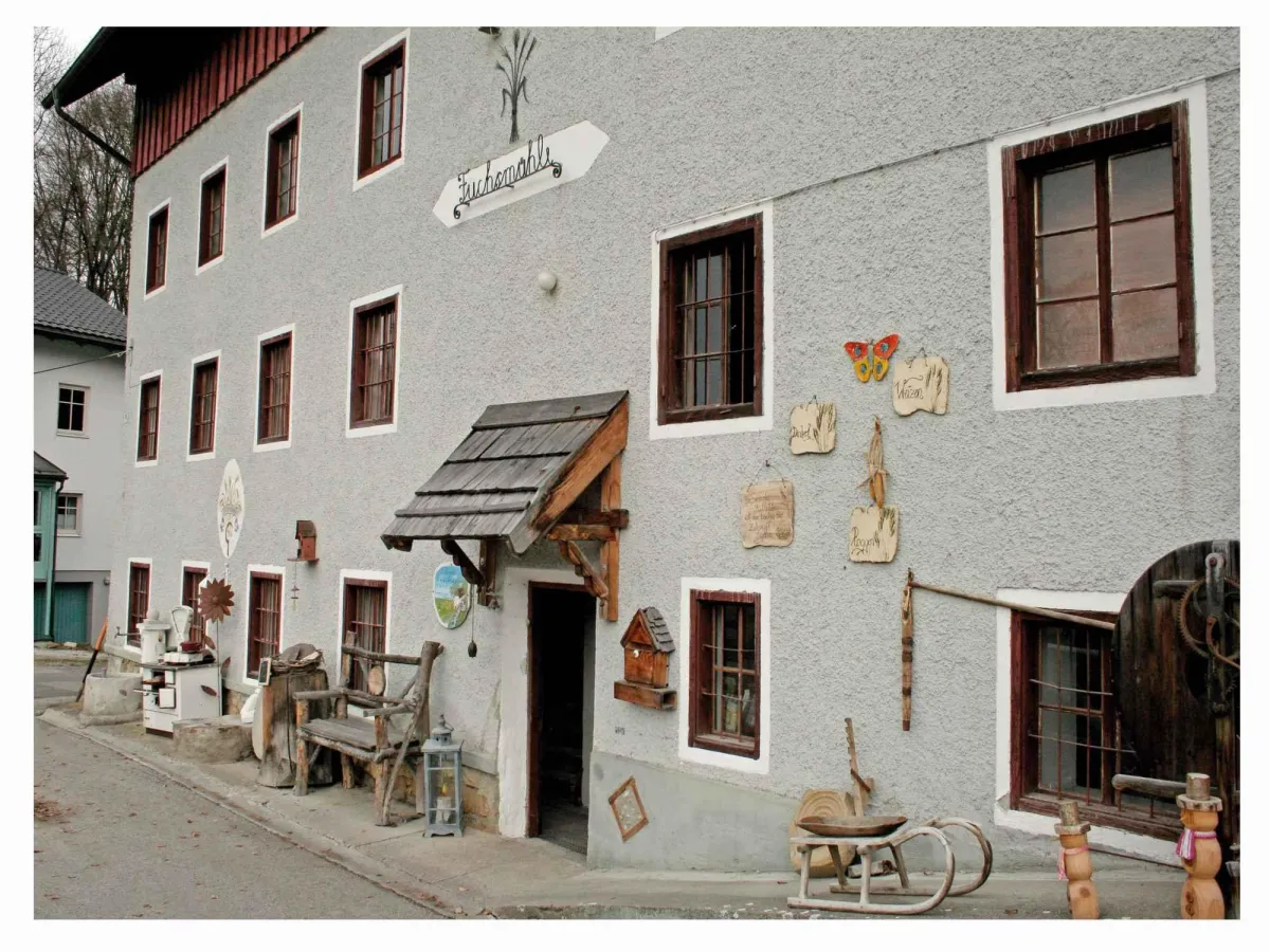 Gelungene Entfeuchtung eines historischen Gemäuers durch AQUAPOL international