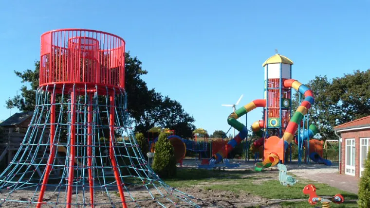 Bild: Erster Hallenspielplatz-Servicetest