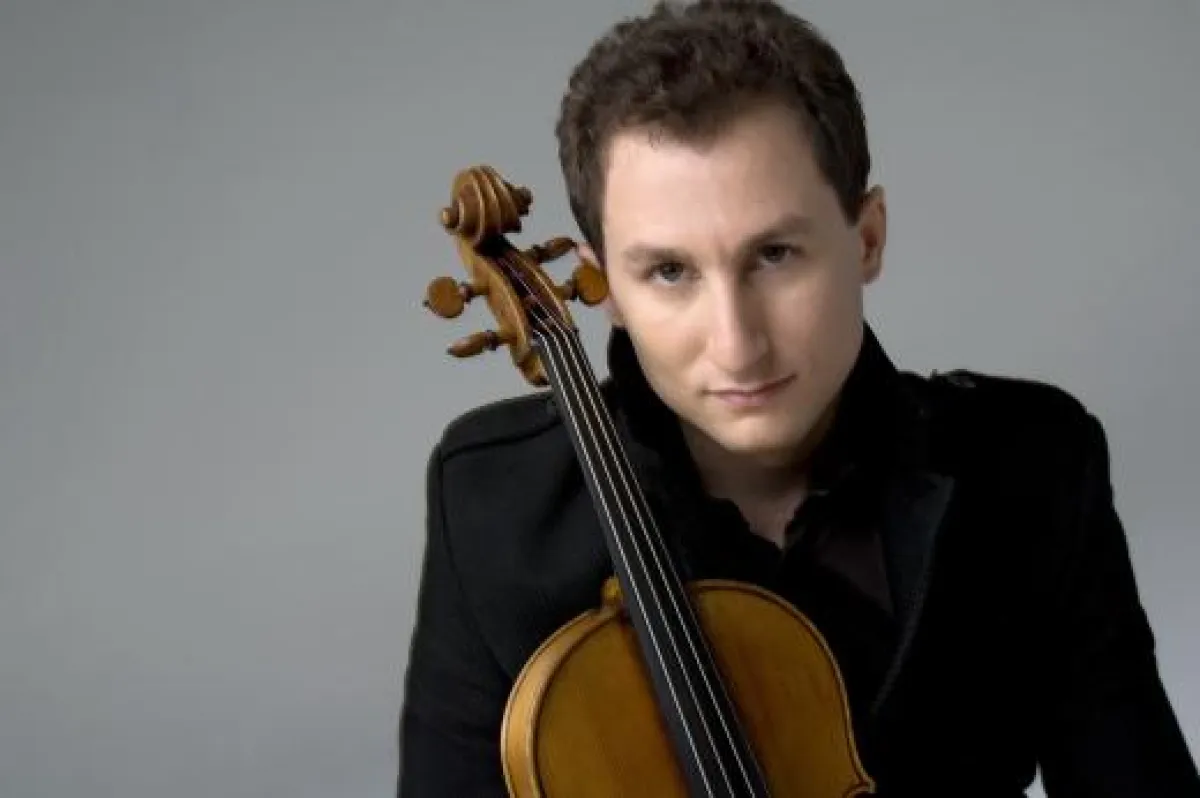 Debut in der Bremer Glocke: Bratschist Antoine Tamestit, Foto: Eric Larrayadieu