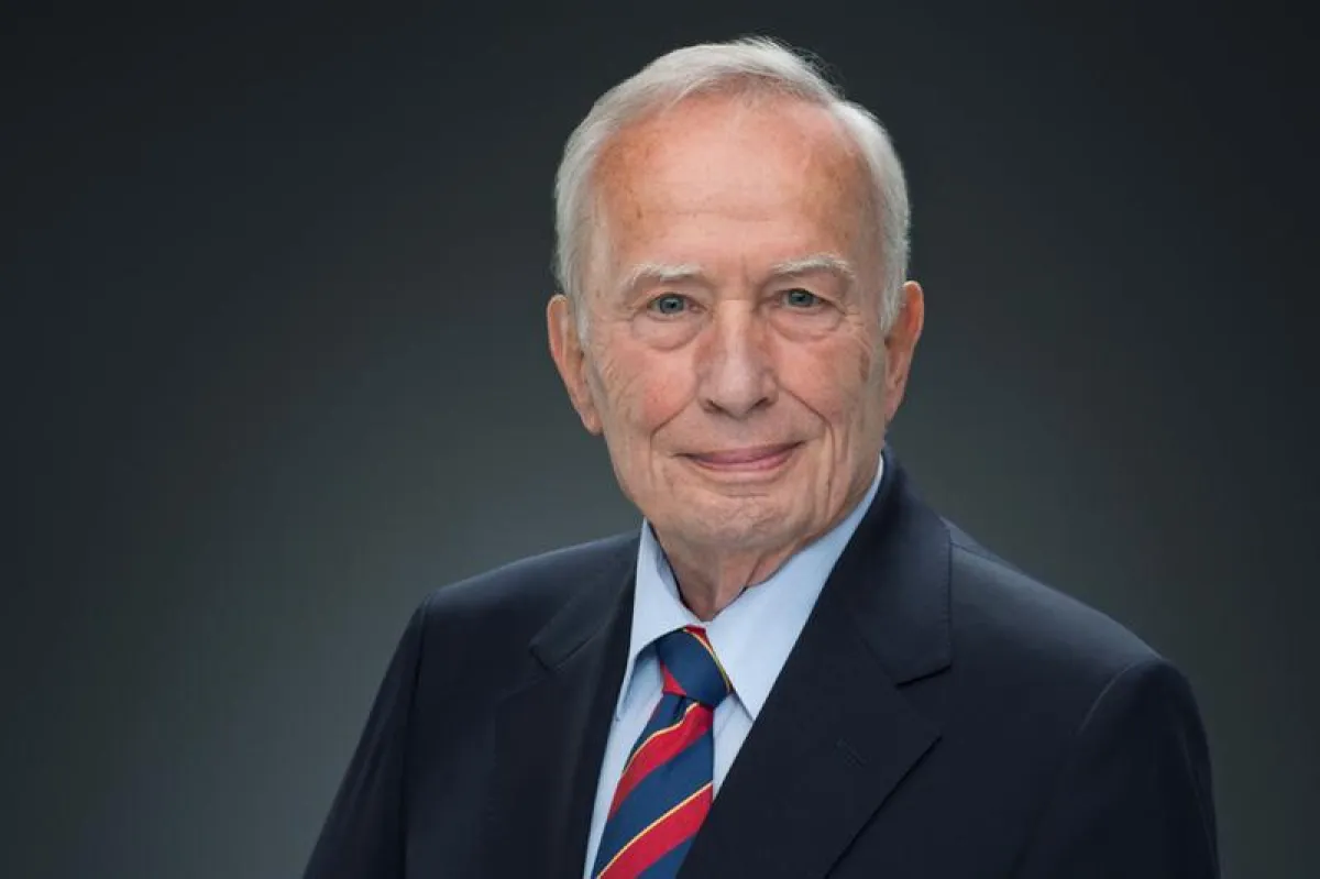 Mitbegründer des AKWZB: Professor Dr. Hans Kurt Tönshoff spricht bei der Jubiläumsfeier über „20 Jahre Erfahrungsaustausch im Arbeitskreis Werkzeug- und Formenbau“. (Quelle: Privat)