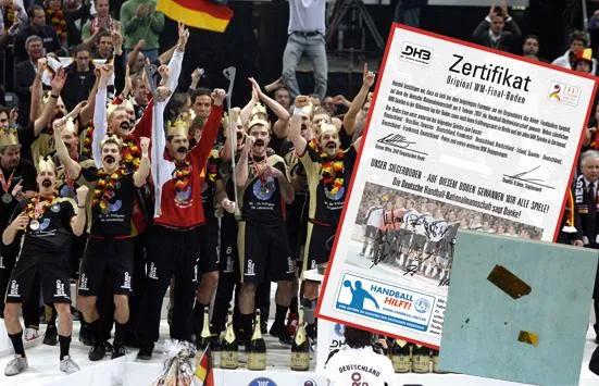 Bild: Weltmeister-Boden zu Gunsten der Deutschen Krebshilfe