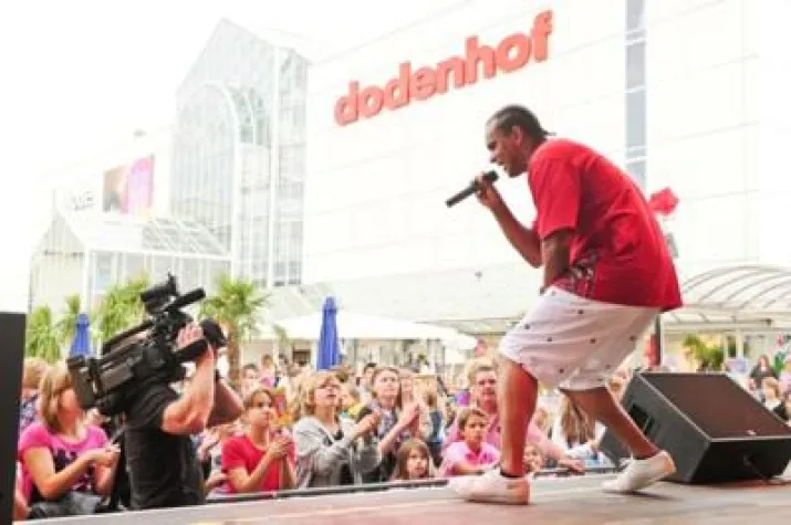 Bild: Dodenhof Kinderfestival und StarDays mit Musiker „2schneidig“