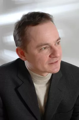 Bild: Raimund Höslinger verstärkt die Geschäftsleitung des Datenmanagement & Adress-spezialisten arvato – AZ Direct