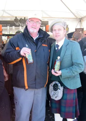 Bild: SWBOE Swiss Highland Whisky alleiniger Schweizer Whisky beim White Turf in St. Moritz
