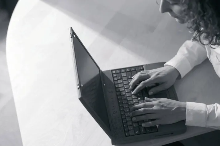 Im virtuellen Klassenzimmer Informatik an der Open University studieren Bild: Im virtuellen Klassenzimmer Informatik an der Open University studieren