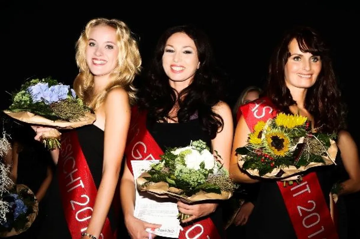 Die drei Schönen: (v.li.) Jaqueline Wagener, Delila Zöllner und Aneta Beska-Piletzki. Foto: Gerd Kämper
