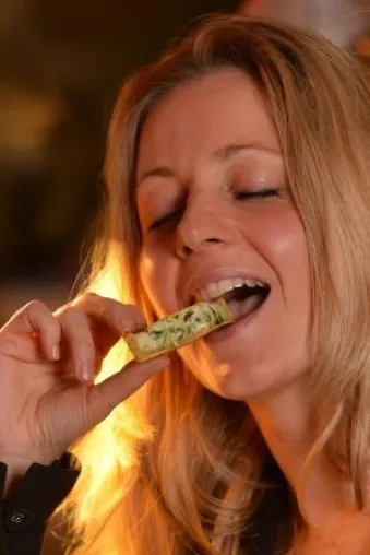 „Gusto Küchle“ und „Gusto Crêpes- und Waffel-Mix“ sind ideale Basis für leckere Mehrgeschäfte mit Geschmack Bild: „Gusto Küchle“ und „Gusto Crêpes- und Waffel-Mix“ sind ideale Basis für leckere Mehrgeschäfte mit Geschmack