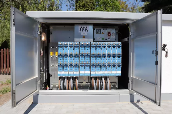 Bild: Stromnetze für die Energiewende in Brandenburg: E.DIS erhöht Übertragungskapazität im Mittelspannungsnetz