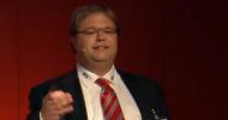 Bild: Auszeichnung für Michael Voos mit dem "Best Workshop Award" der Vogel IT-Akademie