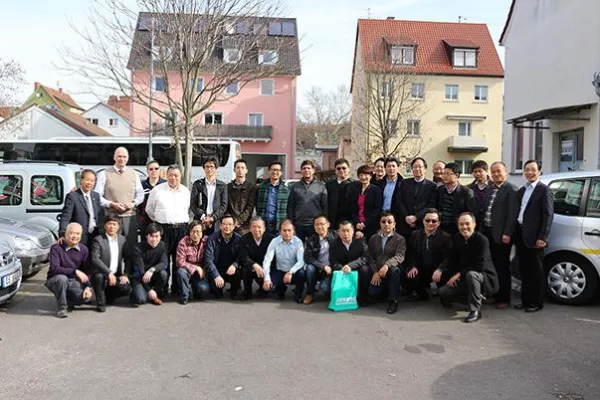 Bild: Besucher aus China, Hongkong und der Russischen Föderation