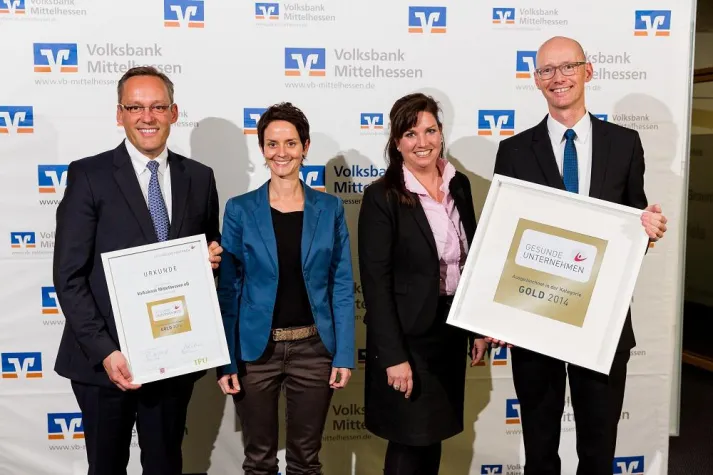 Volksbank Mittelhessen als „Gesundes Unternehmen“ ausgezeichnet Bild: Volksbank Mittelhessen als „Gesundes Unternehmen“ ausgezeichnet