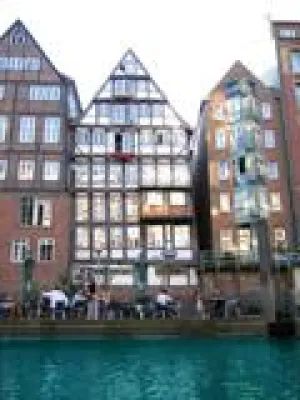 Bild: Sommer der „schönsten Stadt der Welt“ - Ferienwohnungen im Herzen Hamburgs online buchen