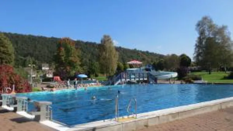Bild: Wolfhager Erlebnisbad seit Oktober mit 30 Grad Wassertemperatur