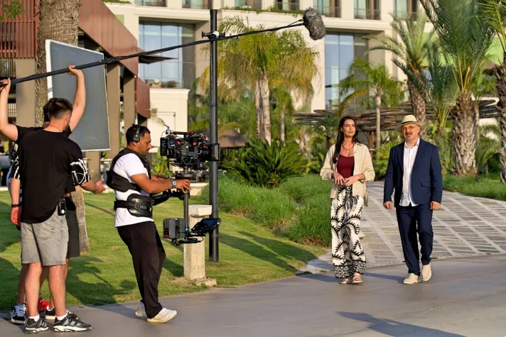 Bild: „Antalya Gambit“: Eine fesselnde Mini-Serie an der Türkischen Riviera