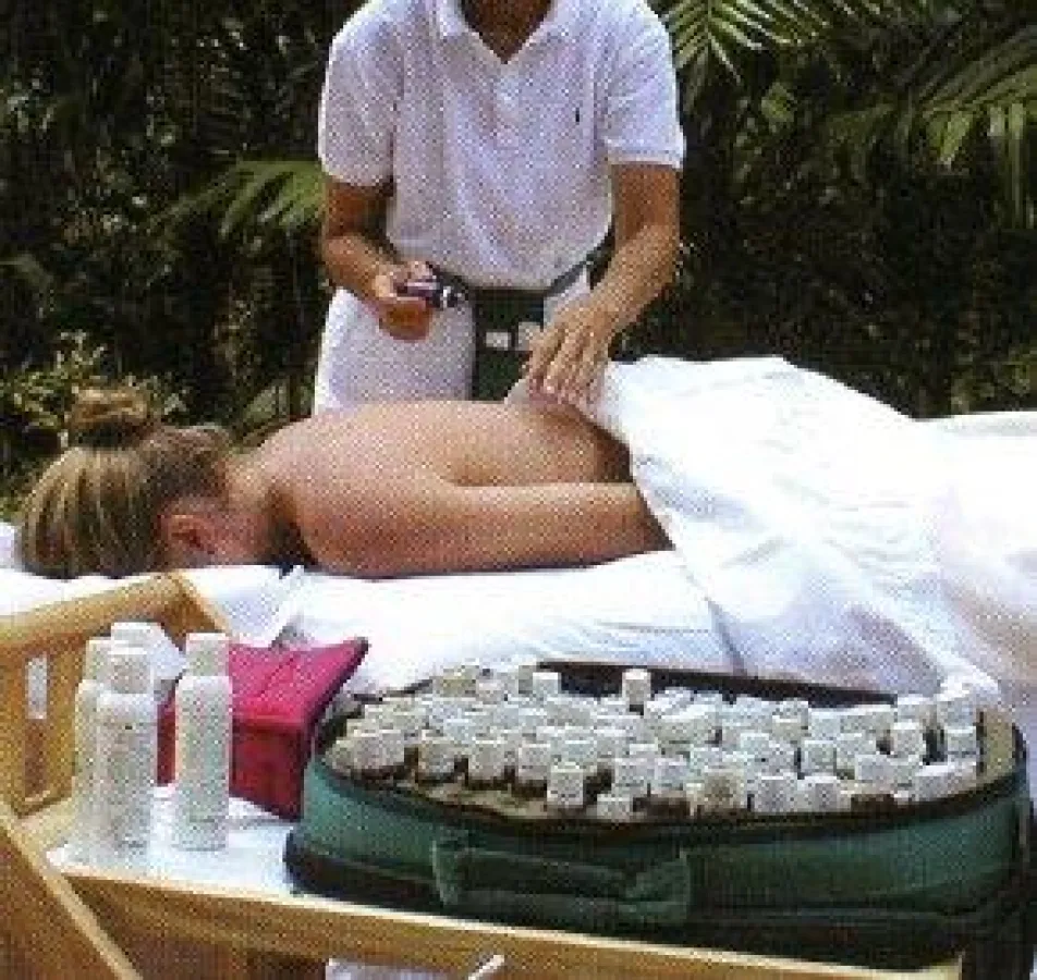 Young Living Essentials Oils, Raindrop Technique mit ätherischen Ölen