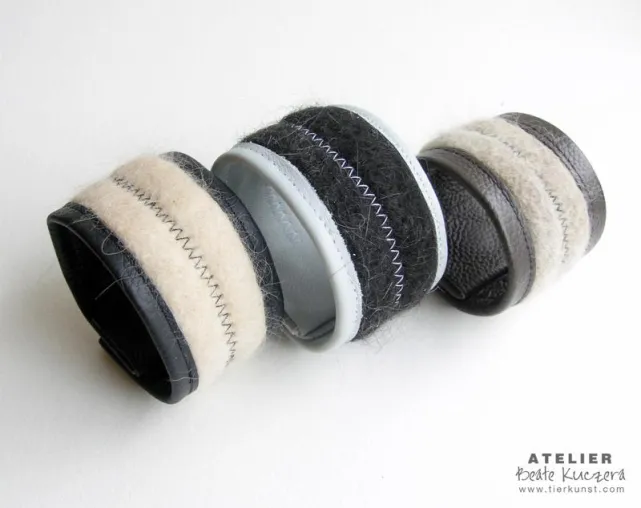 Ein Lederarmband mit dem ausgebürsteten Fell des Hundes für Frauchen und Herrchen Bild: Ein Lederarmband mit dem ausgebürsteten Fell des Hundes für Frauchen und Herrchen